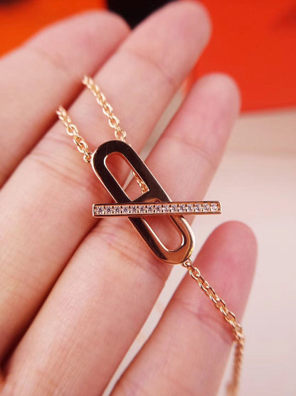 [Spark]HM FIRE PIG NOSE NECKLACE TRENDY STREET